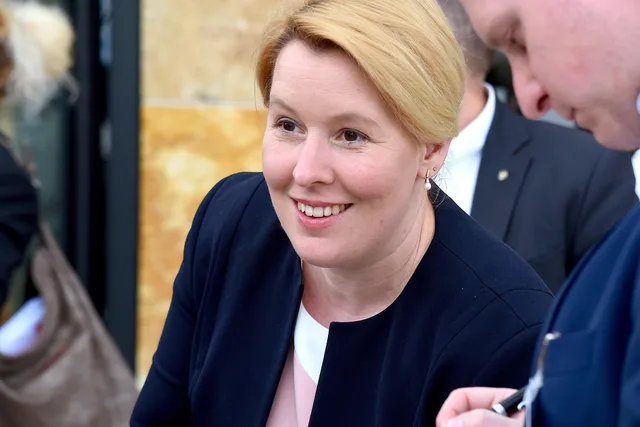 franziska, giffey, spd, politics, coalition, red, grand coalition, creative, politician, social democracy, a social democrat, federal minister of family affairs, minister, berlin, government, creativity, structure, democracy, family, smile, woman, federal government, giffey, giffey, giffey, giffey, giffey, coalition, politician, minister. Evaluating whether a coalition dilutes the programme's purpose